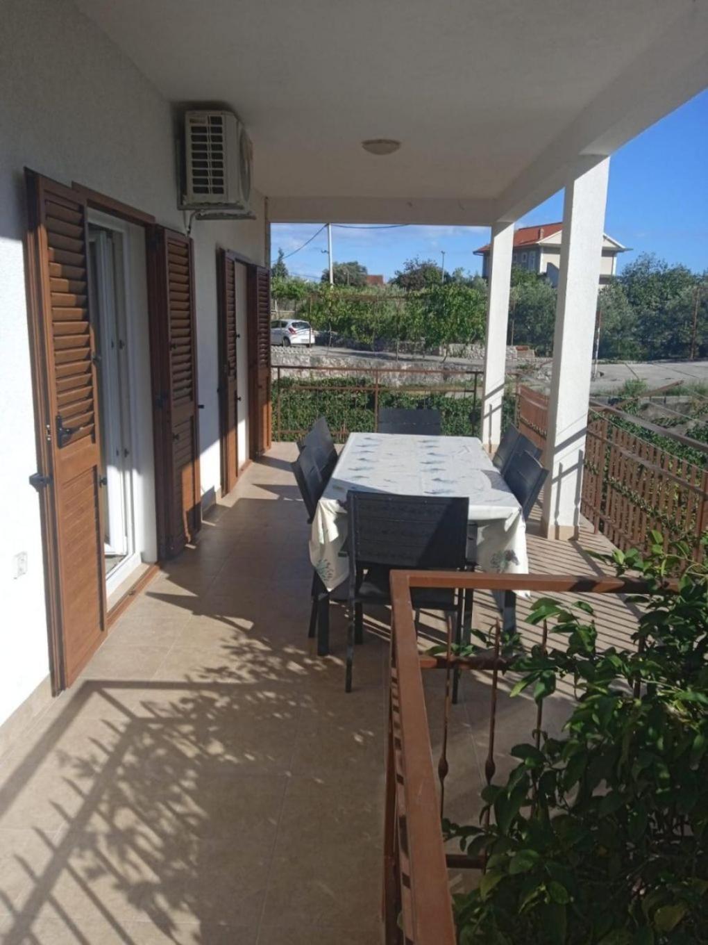 Apartments Ante - 50 M From The Sea 브랜지카 외부 사진