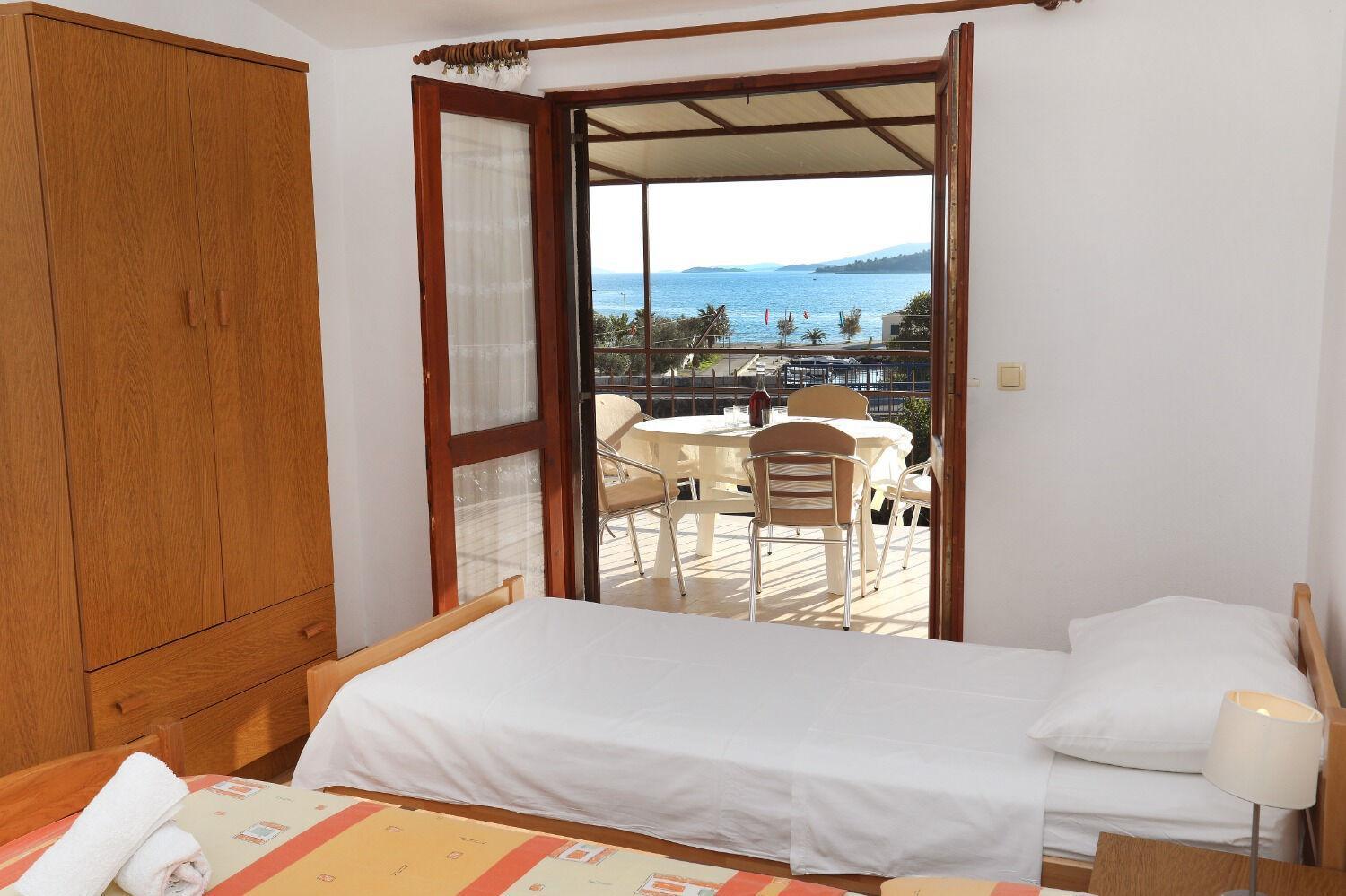 Apartments Ante - 50 M From The Sea 브랜지카 외부 사진